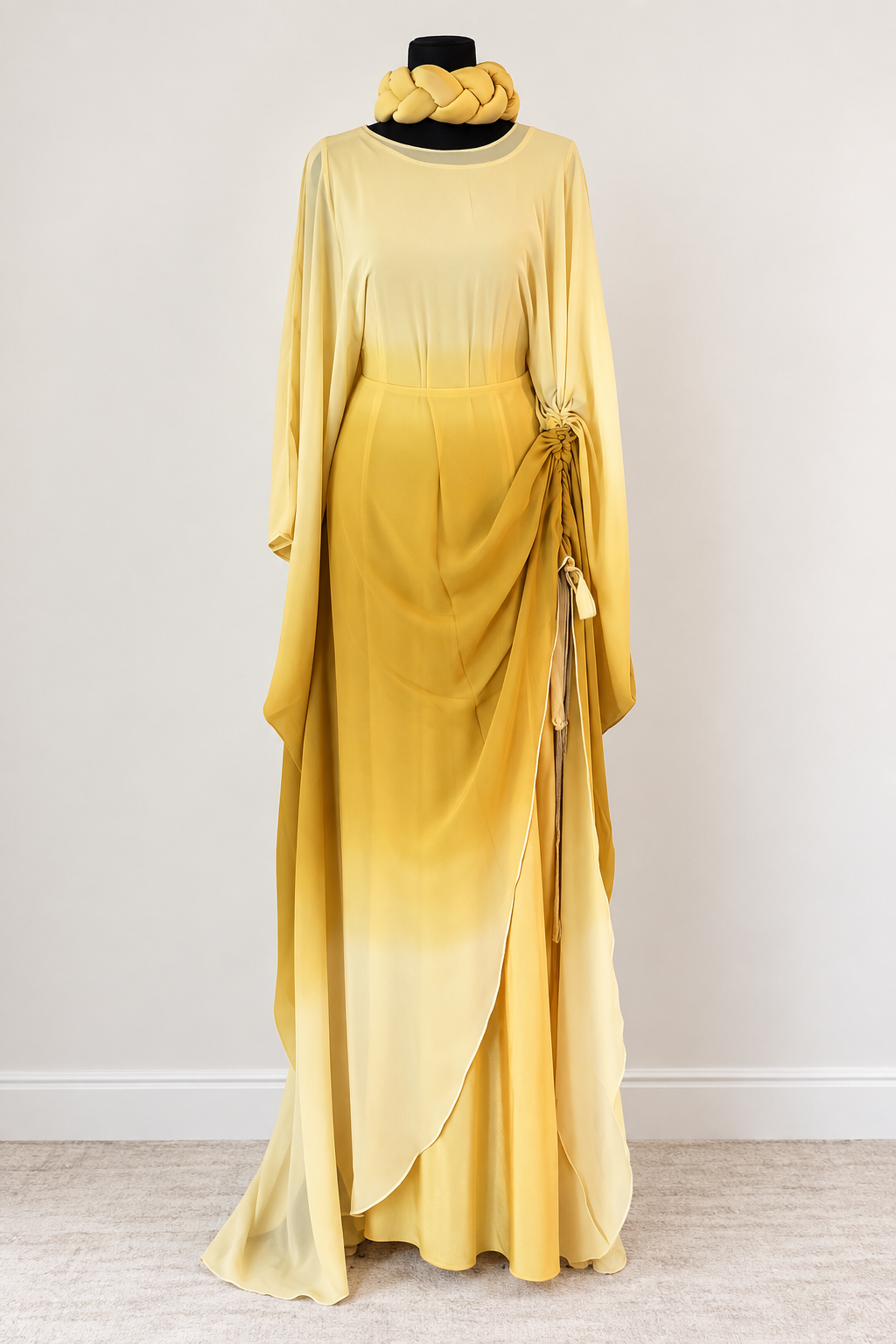 Siti A little color, a lot of elegance