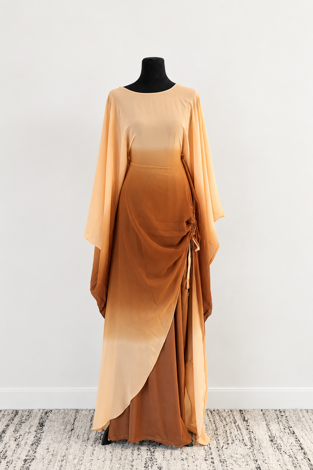 Siti A little color, a lot of elegance
