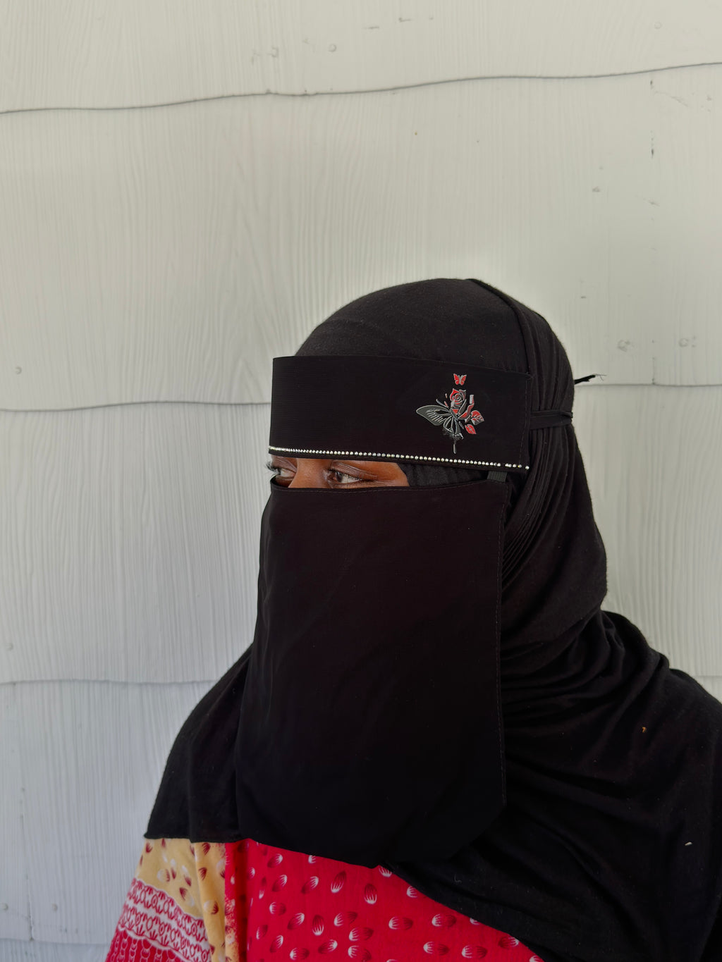 Niqab with flower and butterfly design ￼