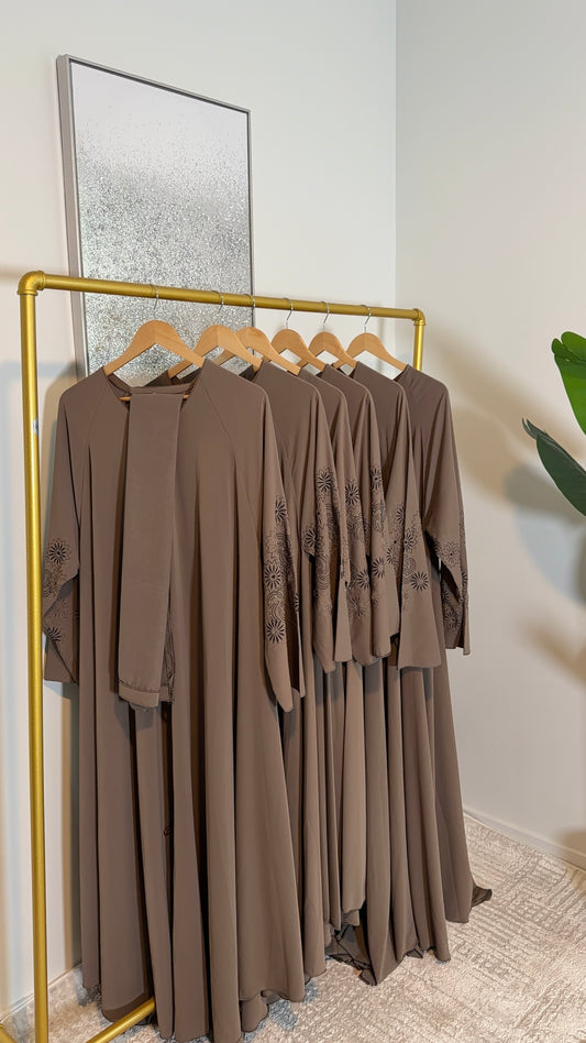 Premium Flow Abaya