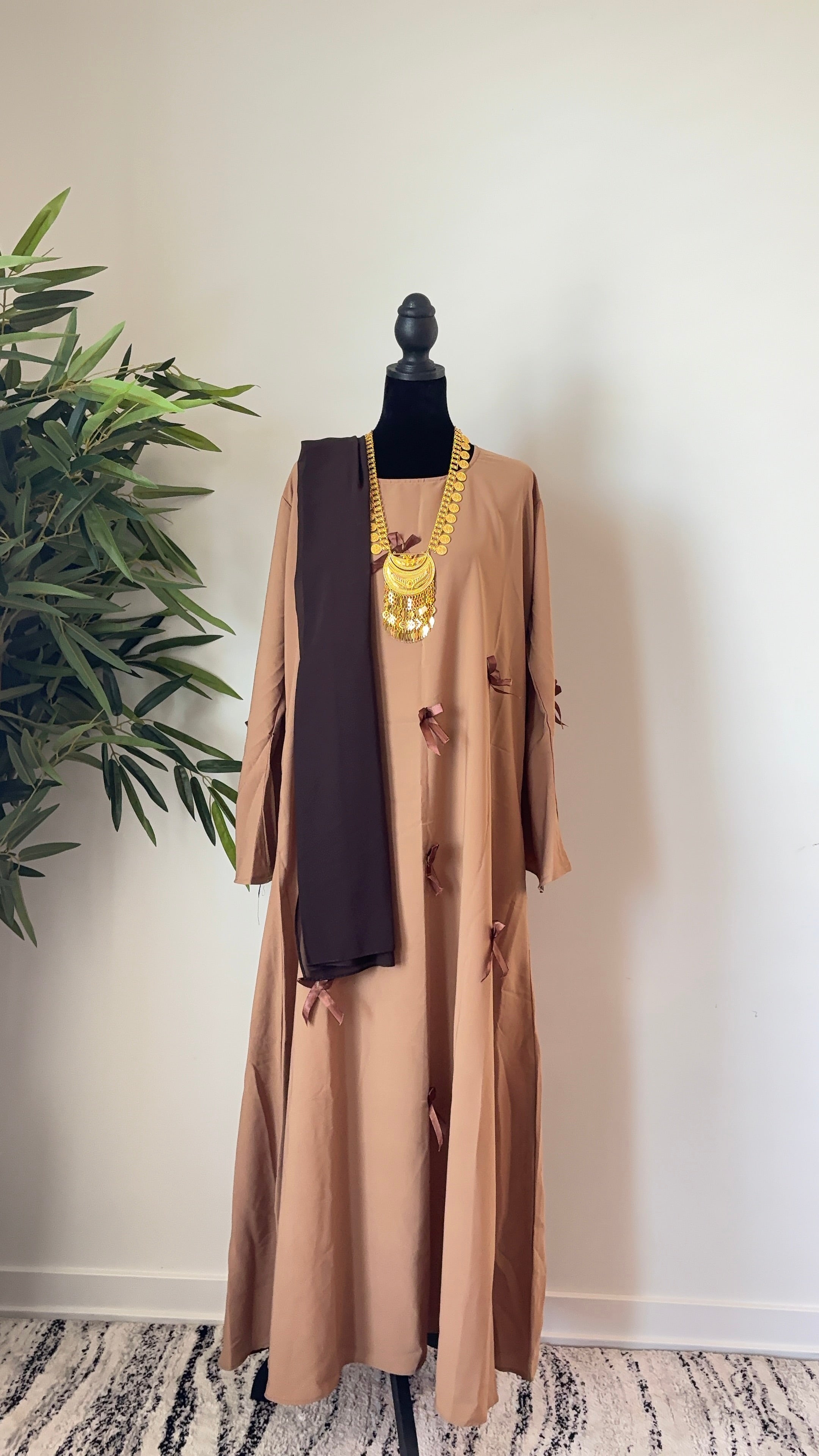 Bow Abaya Elegant & Timeless