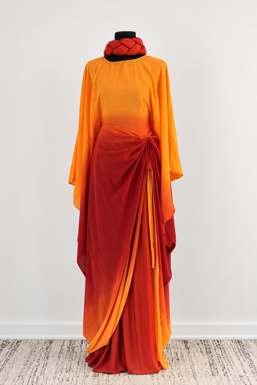 Siti A little color, a lot of elegance