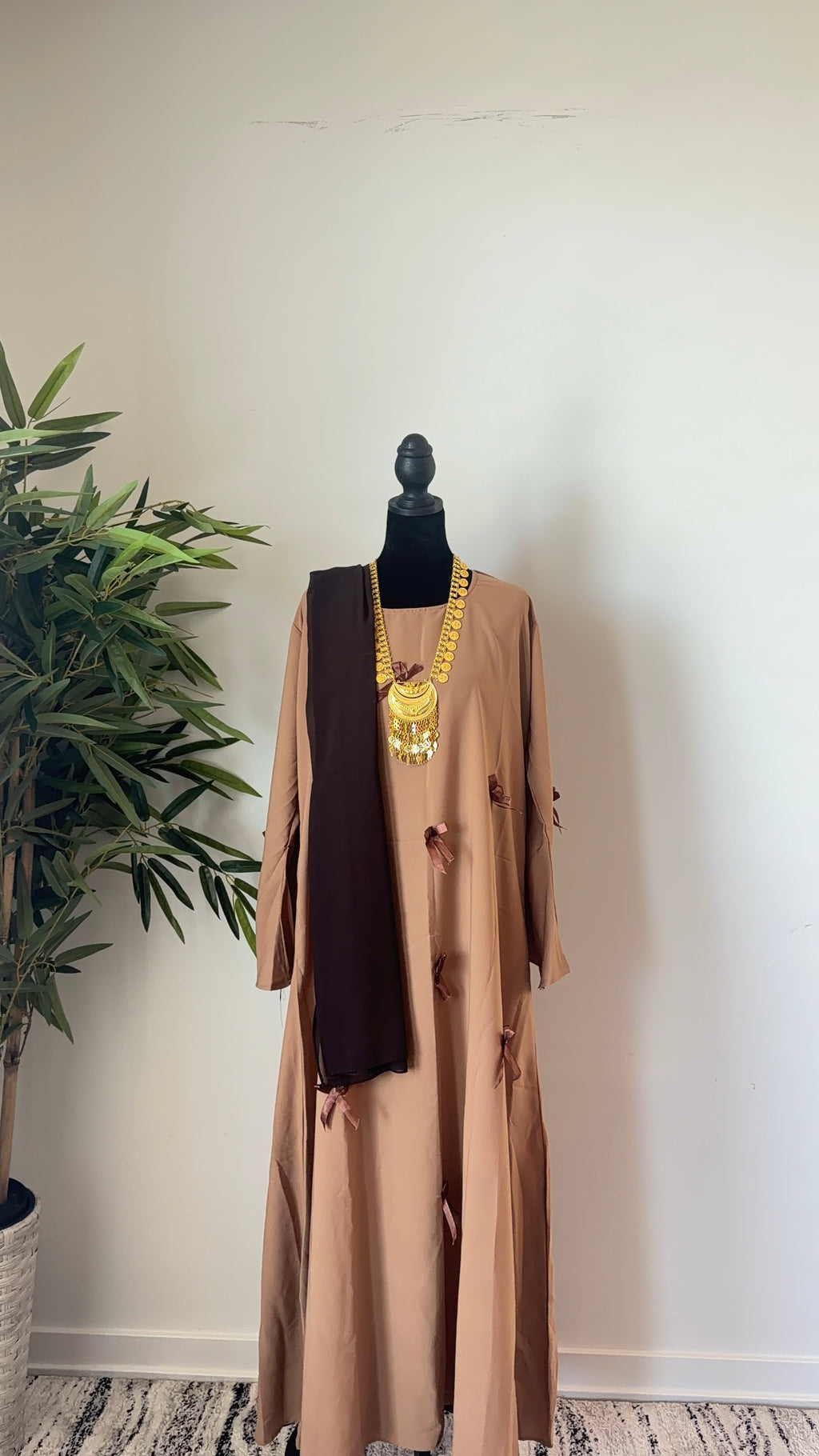 Bow Abaya Elegant & Timeless