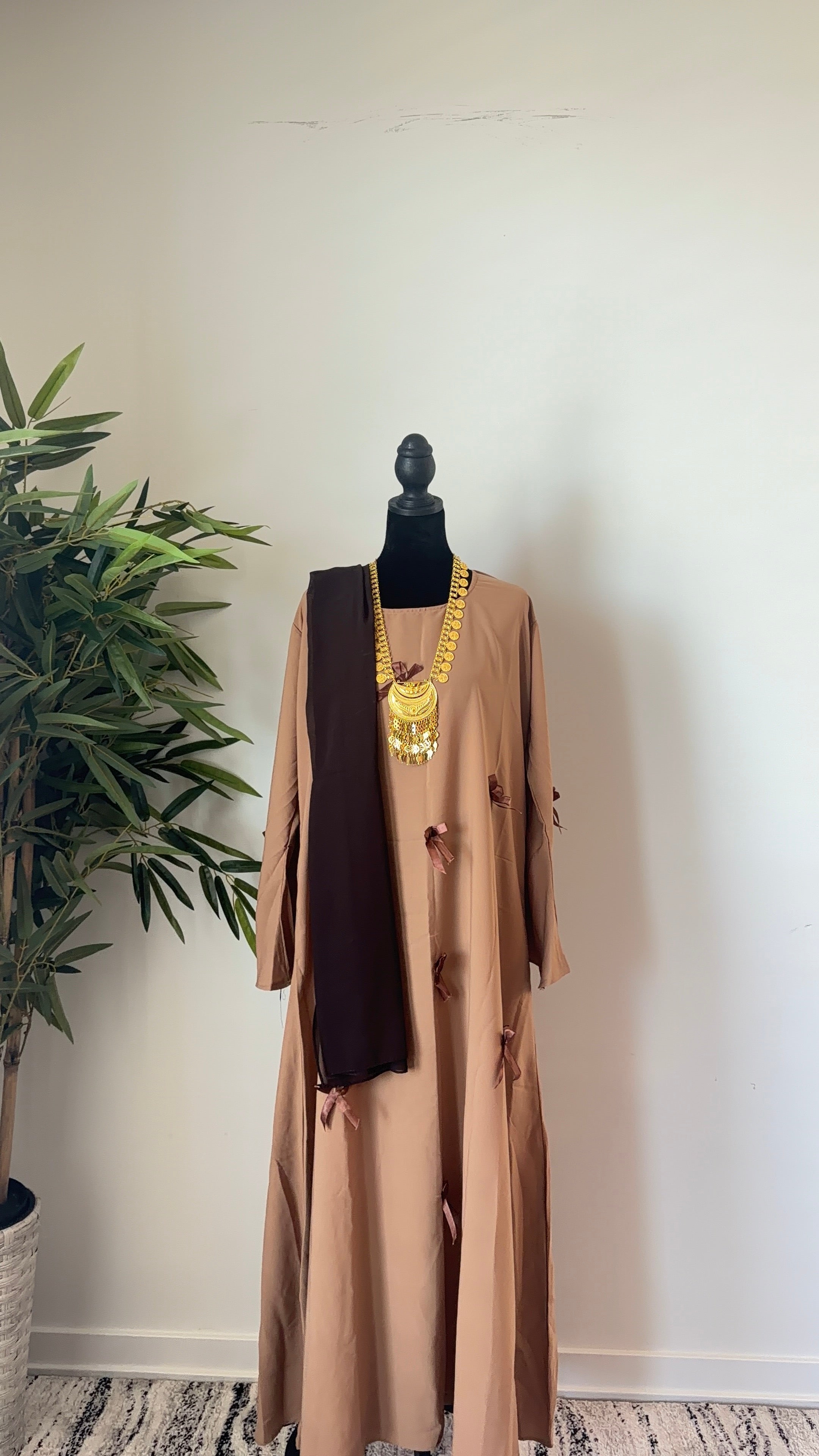 Bow Abaya Elegant & Timeless