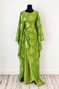 Siti A little color, a lot of elegance