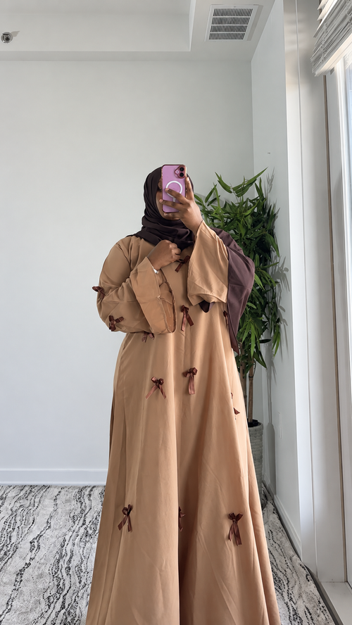 Bow abaya brownie