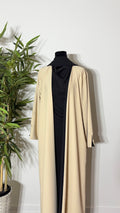 One Abaya. Two Beautiful Looks.