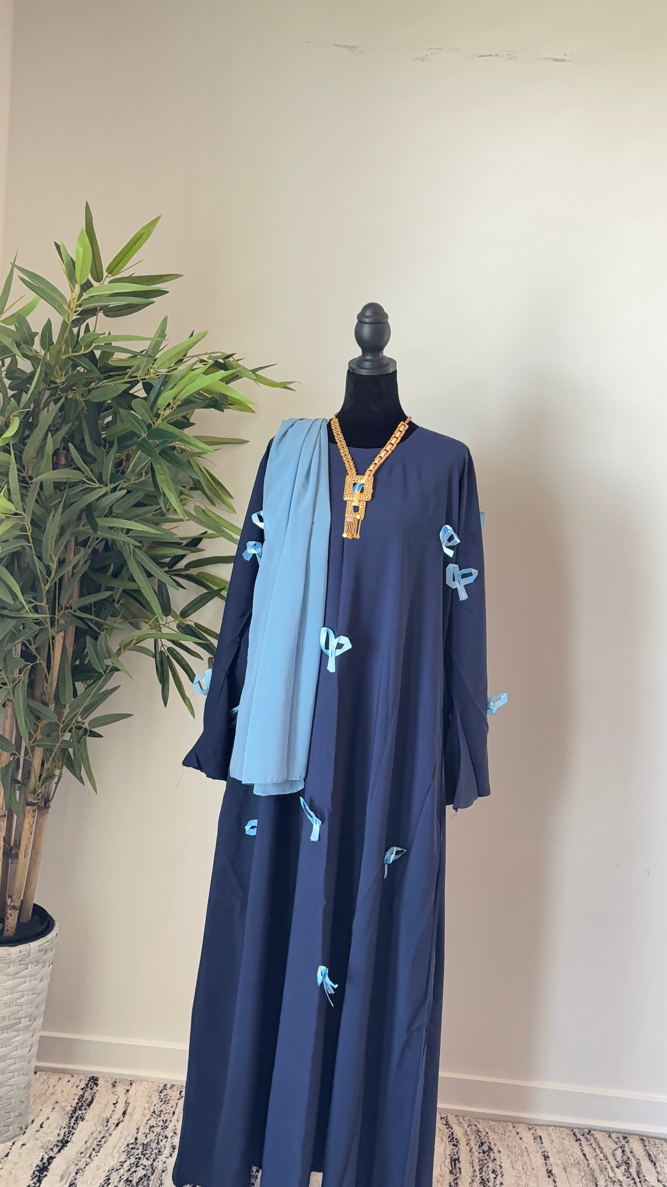 Bow Abaya Elegant & Timeless