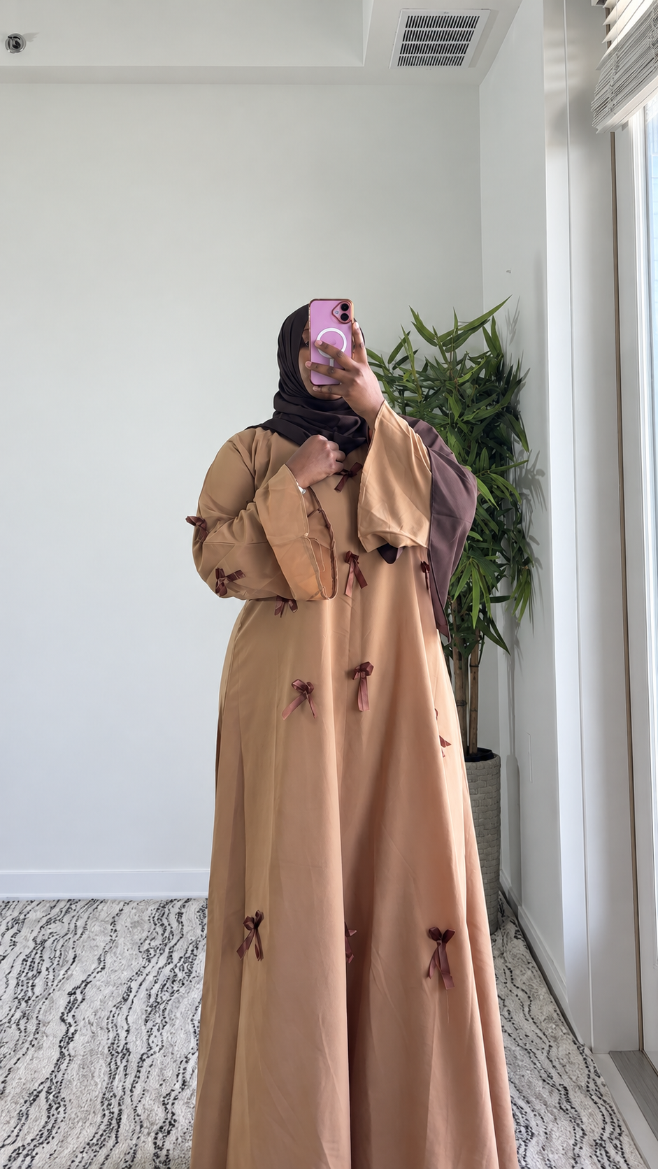 Bow abaya brownie