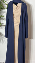 One Abaya. Two Beautiful Looks.